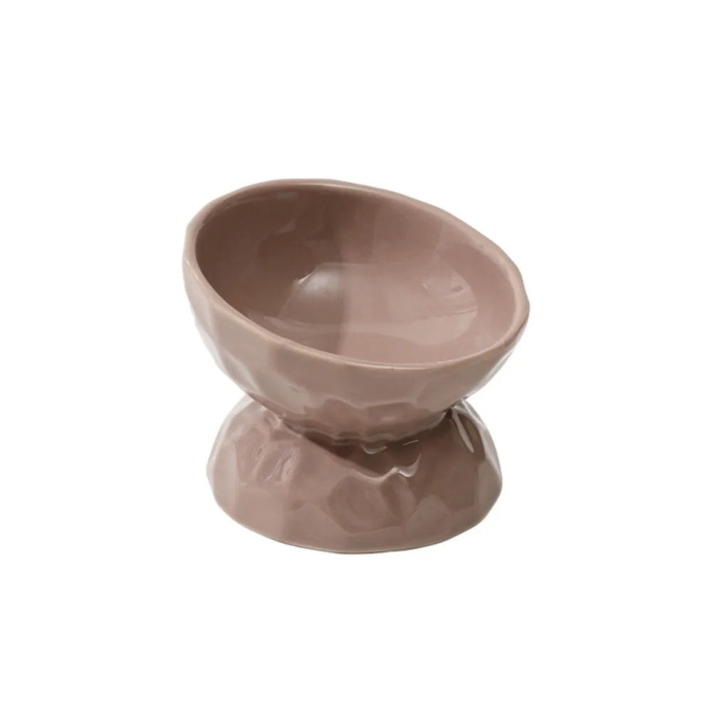 Sora ceramic pedestal pet bowl on a plain background